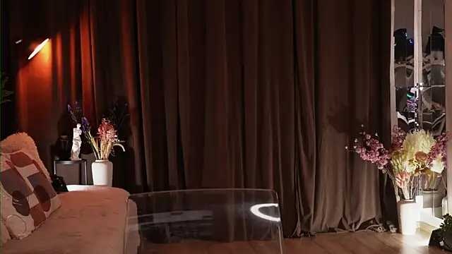 VictoriaMorrone online show from November 20, 2025, 8:52 pm