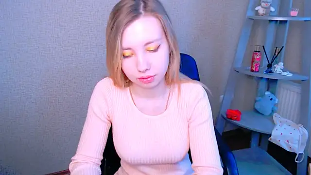Snapshot of AliceFire_ chatting on March 22, 2025, 7:15 am AliceFire online show from March 22, 2025, 7:15 am