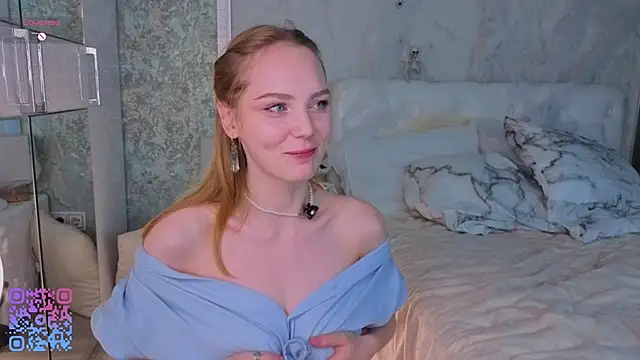 SoniaScott online show from November 12, 2025, 2:56 am