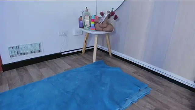 Snapshot of _shantal_smith chatting on March 7, 2025, 7:49 pm shantal smith online show from March 7, 2025, 7:49 pm