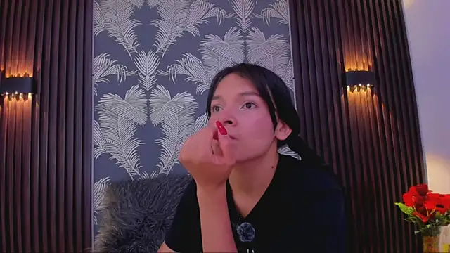 Snapshot of _shantal_smith chatting on September 26, 2025, 5:06 pm shantal smith online show from September 26, 2025, 5:06 pm