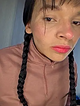 Snapshot of _shantal_smith chatting on November 6, 2025, 4:52 pm shantal smith online show from November 6, 2025, 4:52 pm