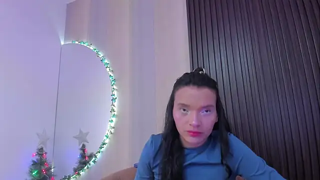 Snapshot of _shantal_smith chatting on December 2, 2025, 2:34 pm shantal smith online show from December 2, 2025, 2:34 pm