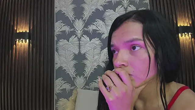 Snapshot of _shantal_smith chatting on December 13, 2025, 7:53 pm shantal smith online show from December 13, 2025, 7:53 pm