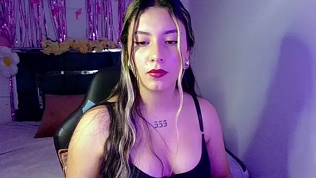 Snapshot of Lia_14_ chatting on October 13, 2025, 11:16 pm Lia 14 online show from October 13, 2025, 11:16 pm