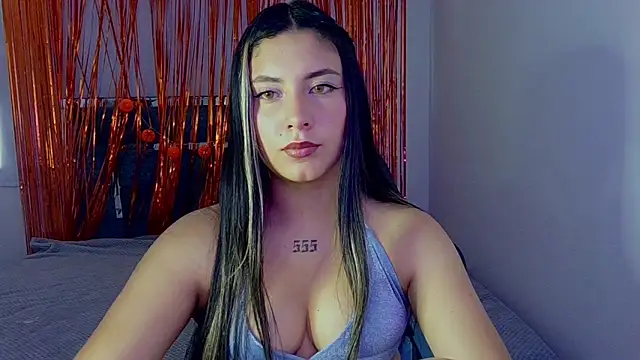 Snapshot of Lia_14_ chatting on November 20, 2025, 5:45 pm Lia 14 online show from November 20, 2025, 5:45 pm