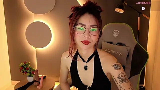 Snapshot of rosse_98_ chatting on March 11, 2026, 1:17 pm rosse 98 online show from March 11, 2026, 1:17 pm