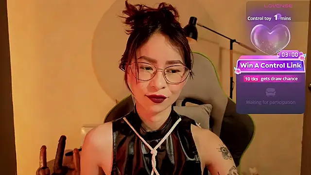 Snapshot of rosse_98_ chatting on March 29, 2026, 1:44 pm rosse 98 online show from March 29, 2026, 1:44 pm