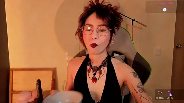 Snapshot of rosse_98_ chatting on April 10, 2026, 1:16 pm rosse 98 online show from April 10, 2026, 1:16 pm