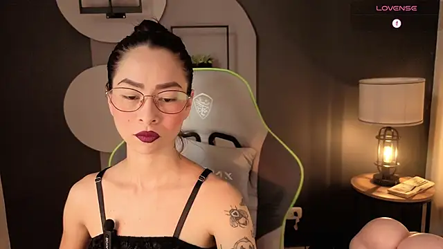 Snapshot of rosse_98_ chatting on July 16, 2026, 2:45 pm rosse 98 online show from July 16, 2026, 2:45 pm
