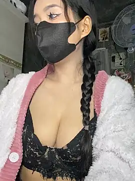 Snapshot of -KathySweet- chatting on January 11, 2025, 4:59 am -KathySweet- online show from January 11, 2025, 4:59 am