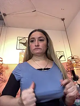 antonella87 online show from May 30, 2026, 10:40 pm