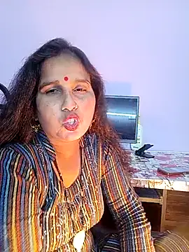 reemacouple007 online show from February 10, 2026, 7:45 am