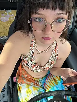 Snapshot of urpuppymoon chatting on January 16, 2026, 8:24 pm urpuppymoon online show from January 16, 2026, 8:24 pm