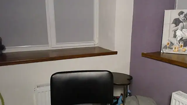 Snapshot of Caramel_bunny chatting on November 11, 2025, 1:00 pm Caramel bunny online show from November 11, 2025, 1:00 pm