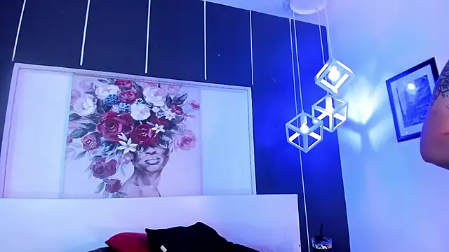 Alexxxholy online show from January 22, 2025, 1:42 pm