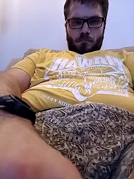 dazel4camcum online show from January 27, 2025, 12:37 pm