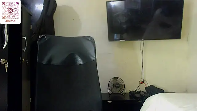 Snapshot of Real1jc chatting on September 21, 2025, 4:47 am Real1jc online show from September 21, 2025, 4:47 am