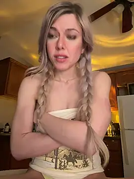 propertyofdaddy online show from April 8, 2026, 8:03 am