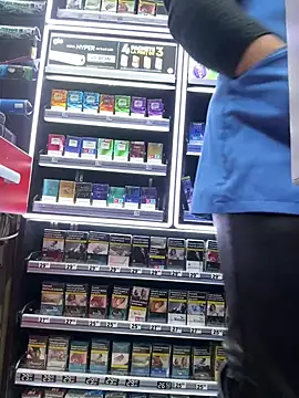 MikyVesela online show from December 6, 2024, 5:44 pm