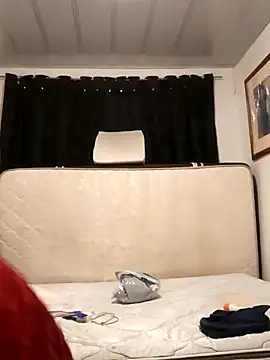 KiaraEliza online show from December 14, 2024, 3:58 pm