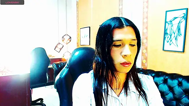 Snapshot of SaraSofia44 chatting on September 15, 2025, 11:27 pm SaraSofia44 online show from September 15, 2025, 11:27 pm