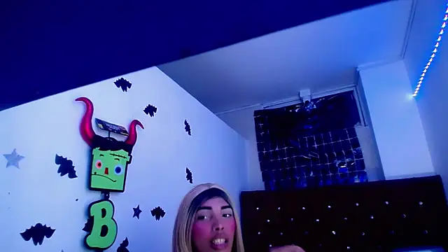 angelinebigcock online show from January 21, 2025, 7:17 pm