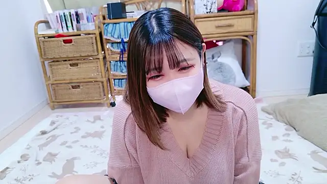 Megu Melon online show from May 24, 2026, 4:06 am