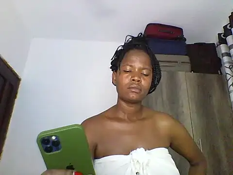Snapshot of Cute_princcess chatting on January 11, 2026, 5:07 pm Cute princcess online show from January 11, 2026, 5:07 pm