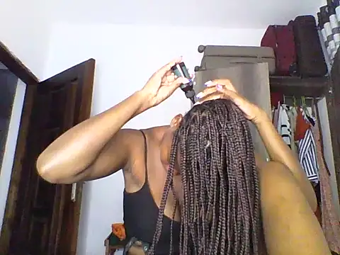 Snapshot of Cute_princcess chatting on February 17, 2026, 4:46 pm Cute princcess online show from February 17, 2026, 4:46 pm