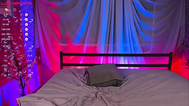 Milemissy online show from December 1, 2024, 9:15 pm