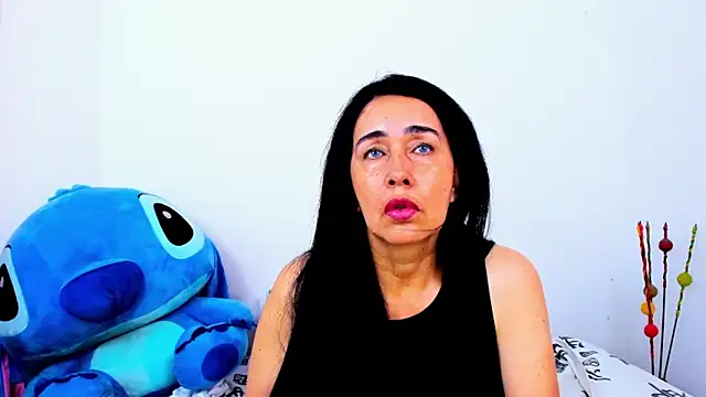 HorniestMilf online show from May 30, 2026, 7:33 pm
