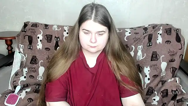 Snapshot of Aushpana chatting on March 18, 2025, 10:14 am Aushpana online show from March 18, 2025, 10:14 am