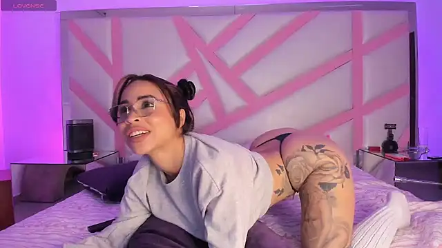 Snapshot of paulina_soto chatting on December 14, 2024, 7:51 am paulina soto online show from December 14, 2024, 7:51 am