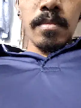 Snapshot of Shivaa- chatting on October 22, 2025, 4:18 pm Shivaa- online show from October 22, 2025, 4:18 pm