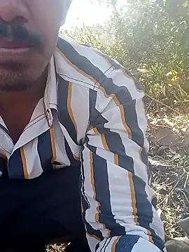 Snapshot of Shivaa- chatting on January 16, 2026, 9:02 am Shivaa- online show from January 16, 2026, 9:02 am