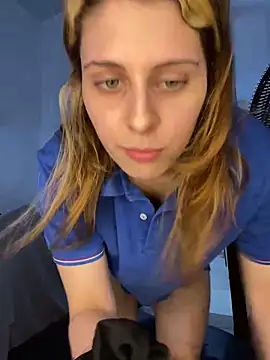 FlorBich online show from January 27, 2025, 6:52 pm