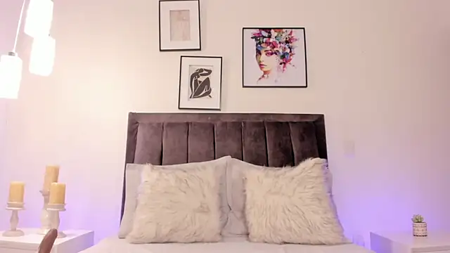 helen mooree online show from February 21, 2025, 4:37 pm