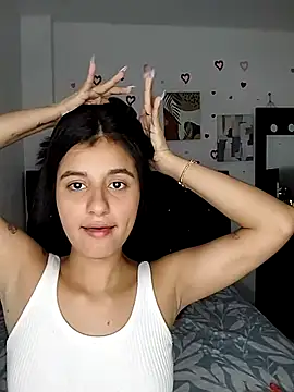 Snapshot of floweer_ chatting on October 26, 2025, 8:15 pm floweer online show from October 26, 2025, 8:15 pm