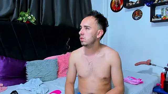 big-dicktop23 online show from May 24, 2026, 7:52 pm