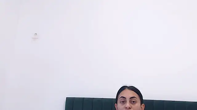 Snapshot of Aimeclark chatting on November 1, 2025, 9:22 am Aimeclark online show from November 1, 2025, 9:22 am