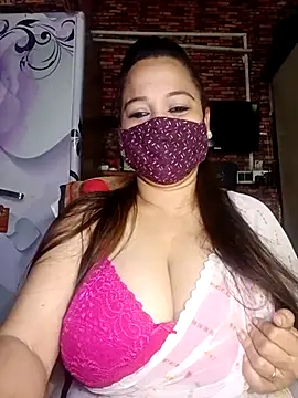 albelasummi702 online show from November 29, 2025, 2:47 am