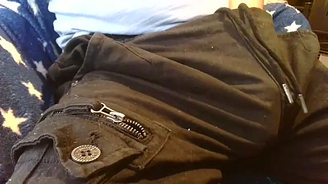 Snapshot of T0Yforeskin chatting on February 22, 2026, 1:09 pm T0Yforeskin online show from February 22, 2026, 1:09 pm