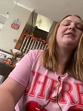 PhatAssBlond online show from October 20, 2025, 9:04 pm