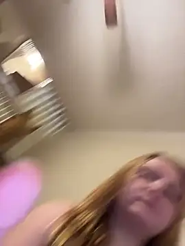 PhatAssBlond online show from November 26, 2025, 1:17 am