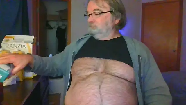 Snapshot of Doherty10 chatting on December 20, 2025, 8:05 pm Doherty10 online show from December 20, 2025, 8:05 pm