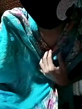 Raya-Moni online show from January 13, 2026, 3:28 pm