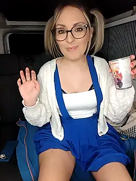 Snapshot of Jade_Emeraud chatting on February 5, 2026, 9:08 pm Jade Emeraud online show from February 5, 2026, 9:08 pm