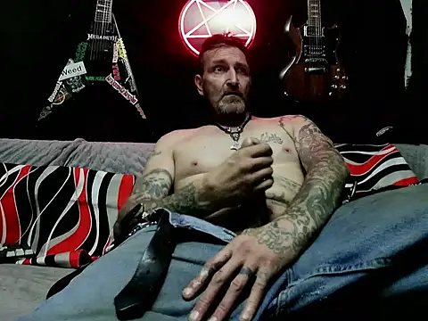 Snapshot of 2Hot2gether69 chatting on November 10, 2025, 6:56 am 2Hot2gether69 online show from November 10, 2025, 6:56 am