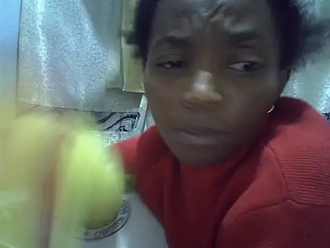 ElianeHot online show from February 2, 2026, 7:12 pm